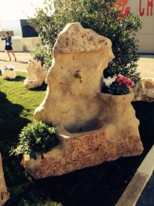fontana da giardino in pietra | Un mondo in pietra